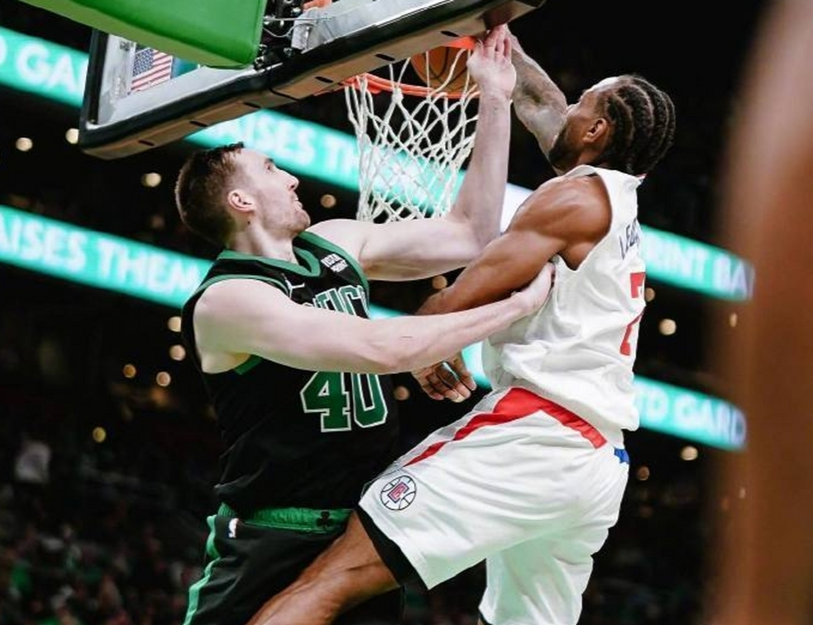 快船横扫凯尔特人,塔图姆关键制胜 快船横扫凯尔特人,塔图姆关键制胜