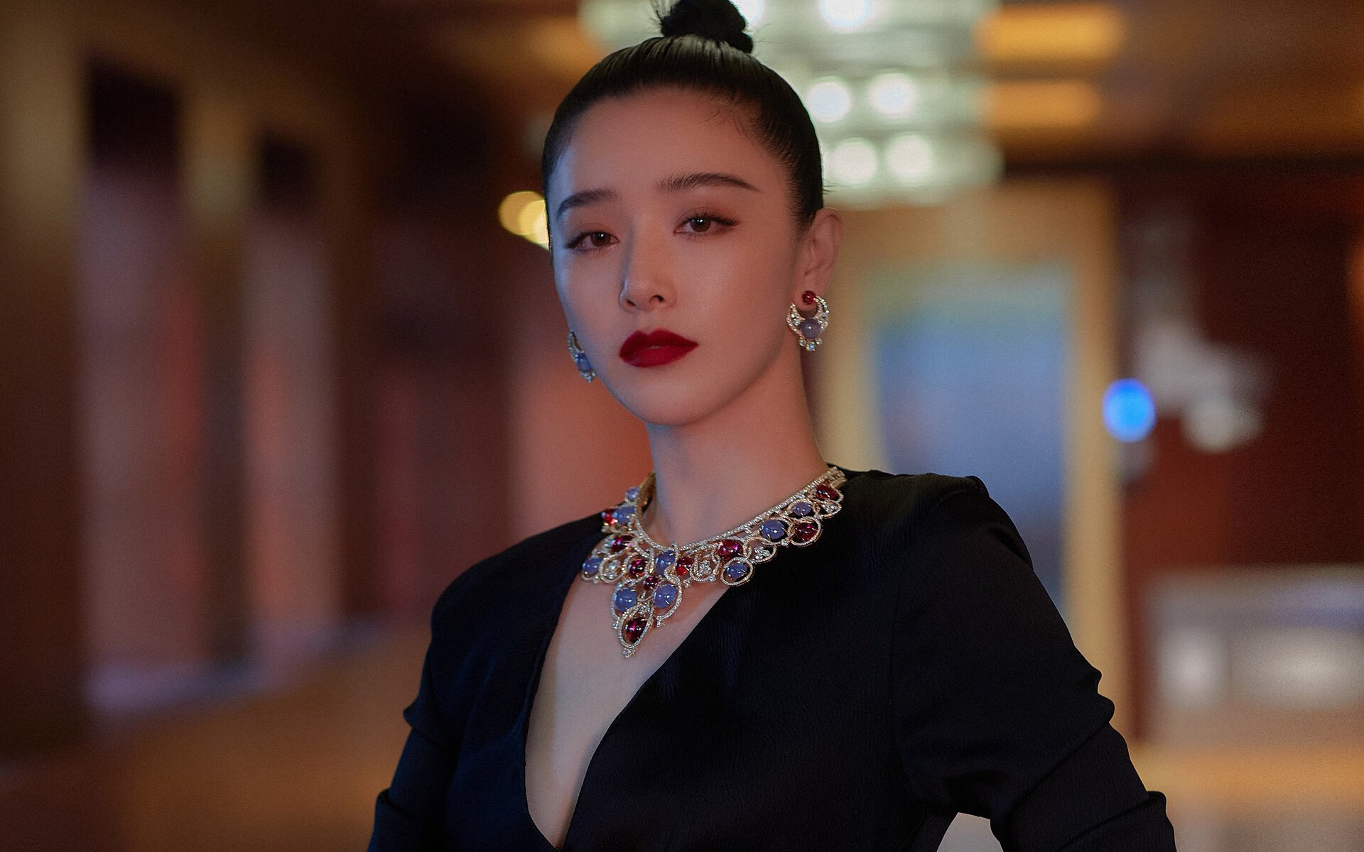 从无名小卒到关键先生,锡安末节狂飙,上海队逆转夺冠热门勇士