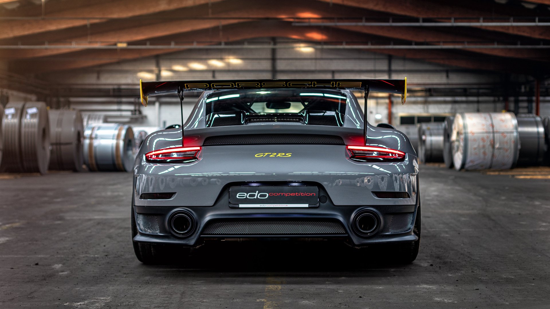 北欧神话在卡塔尔续写，丹麦铁骑踏破乌拉圭，德容铸就唯一经典